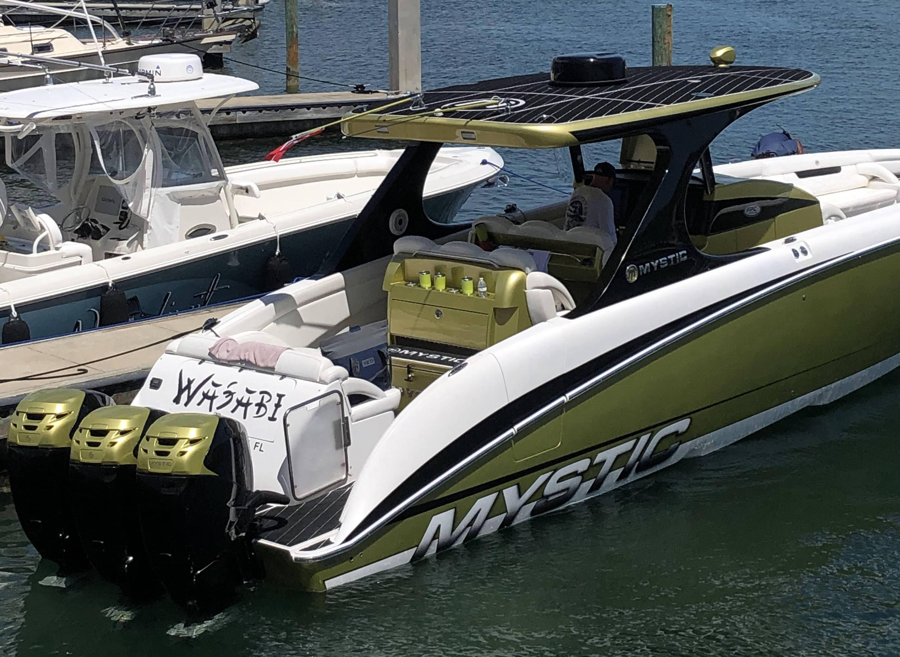 2016 Mystic Powerboats M4200