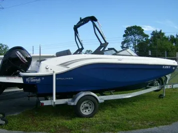 2022 Bayliner DX2000