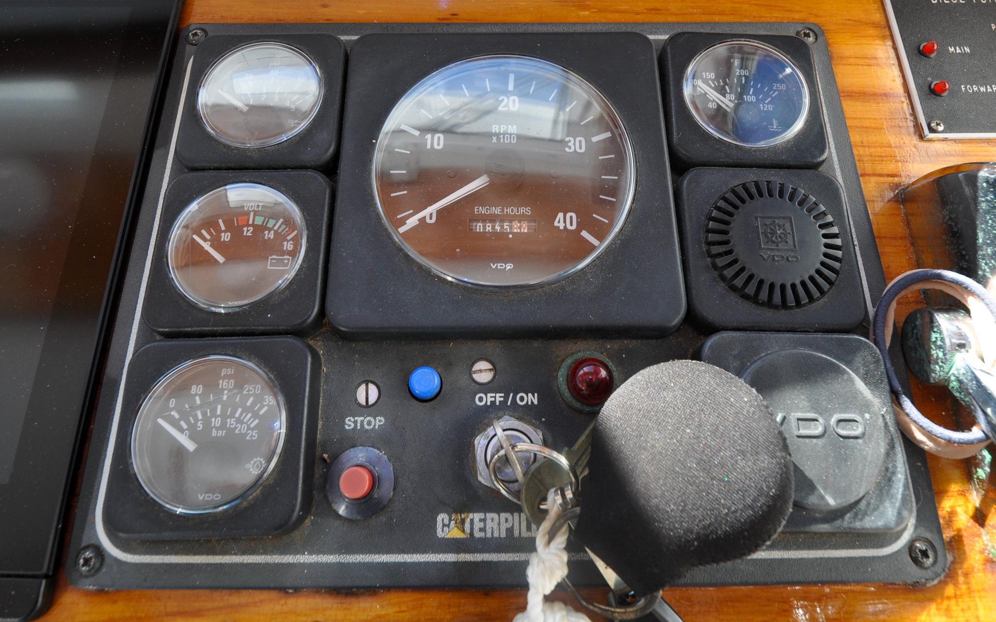 Wilbur 34 - Kingfisher - Pilot Salon - Helm Station - Engine Panel