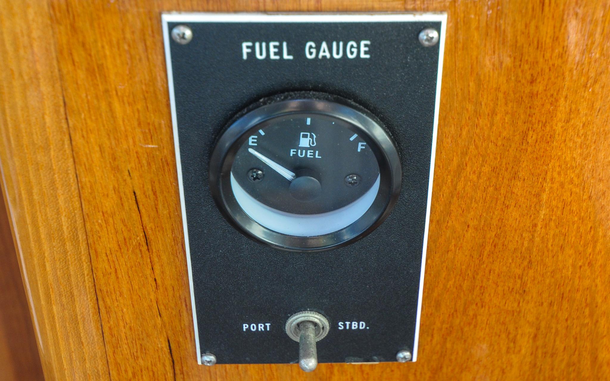 Wilbur 34 - Kingfisher - Pilot Salon - Helm Station - Fuel Gauge