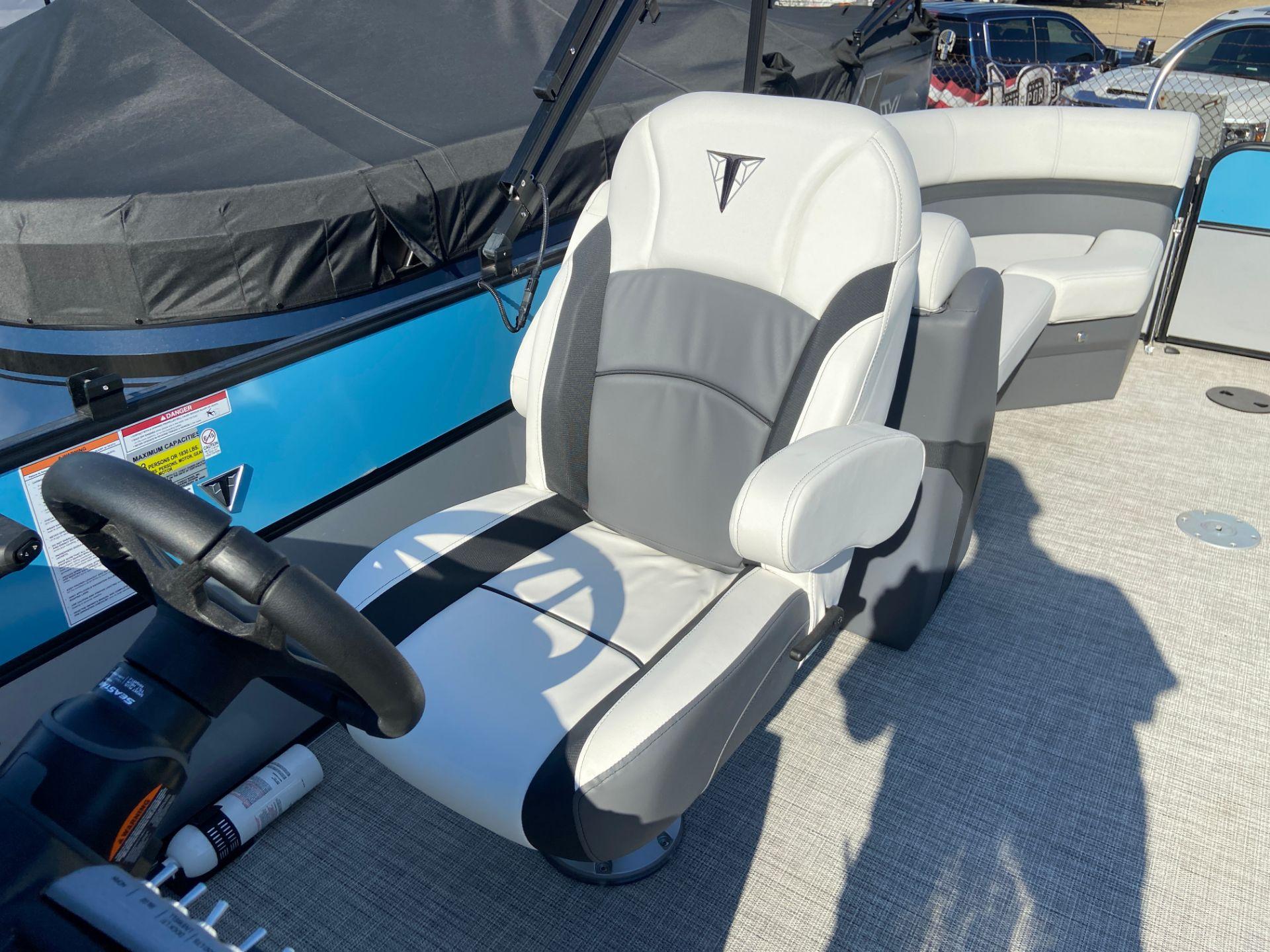 New 2022 Trifecta Pontoons Trifecta 24RF CS, 61073 Roscoe - Boat Trader