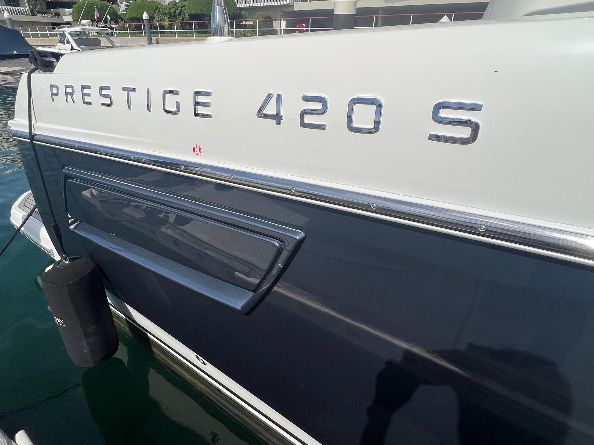 2021 Prestige 420 S