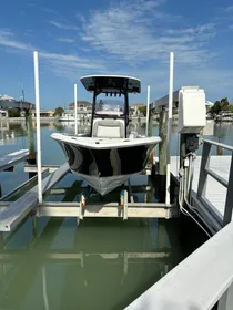 2021 NauticStar 2302 Legacy