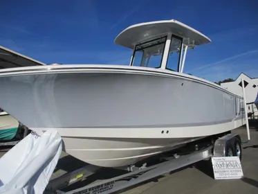 2024 Robalo R250 In Stock new leaning post. Rebate Expires 07