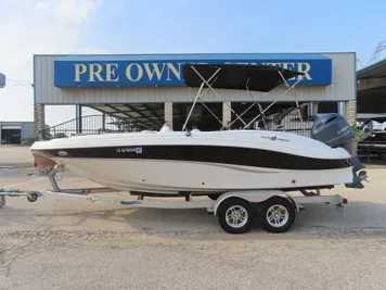 2015 Hurricane SPORT 203