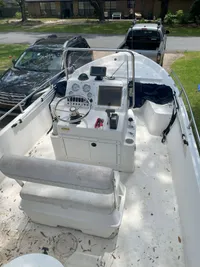 2002 Seapro 21 ft