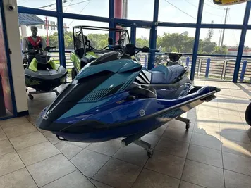 2023 Yamaha WaveRunner GP1800R