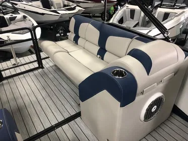 2020 Montara 25' Surf Boss