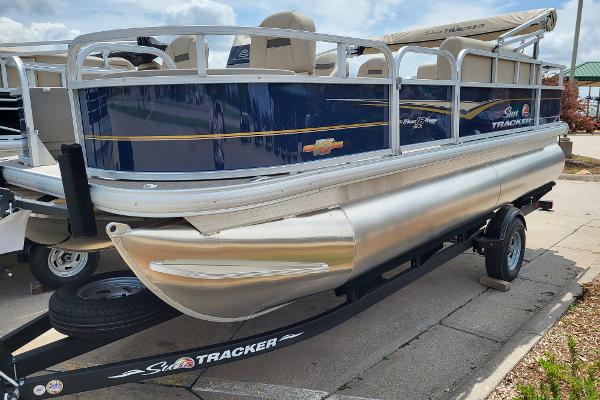 New 2023 Sun Tracker Bass Buggy 18 DLX, 69160 Sidney - Boat Trader