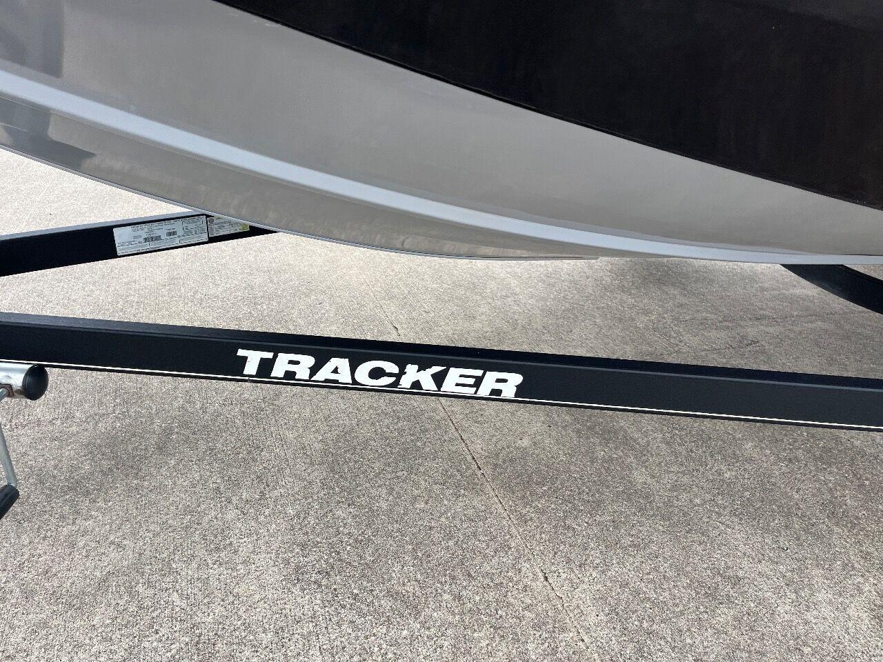 2018 Tracker Pro Team 190