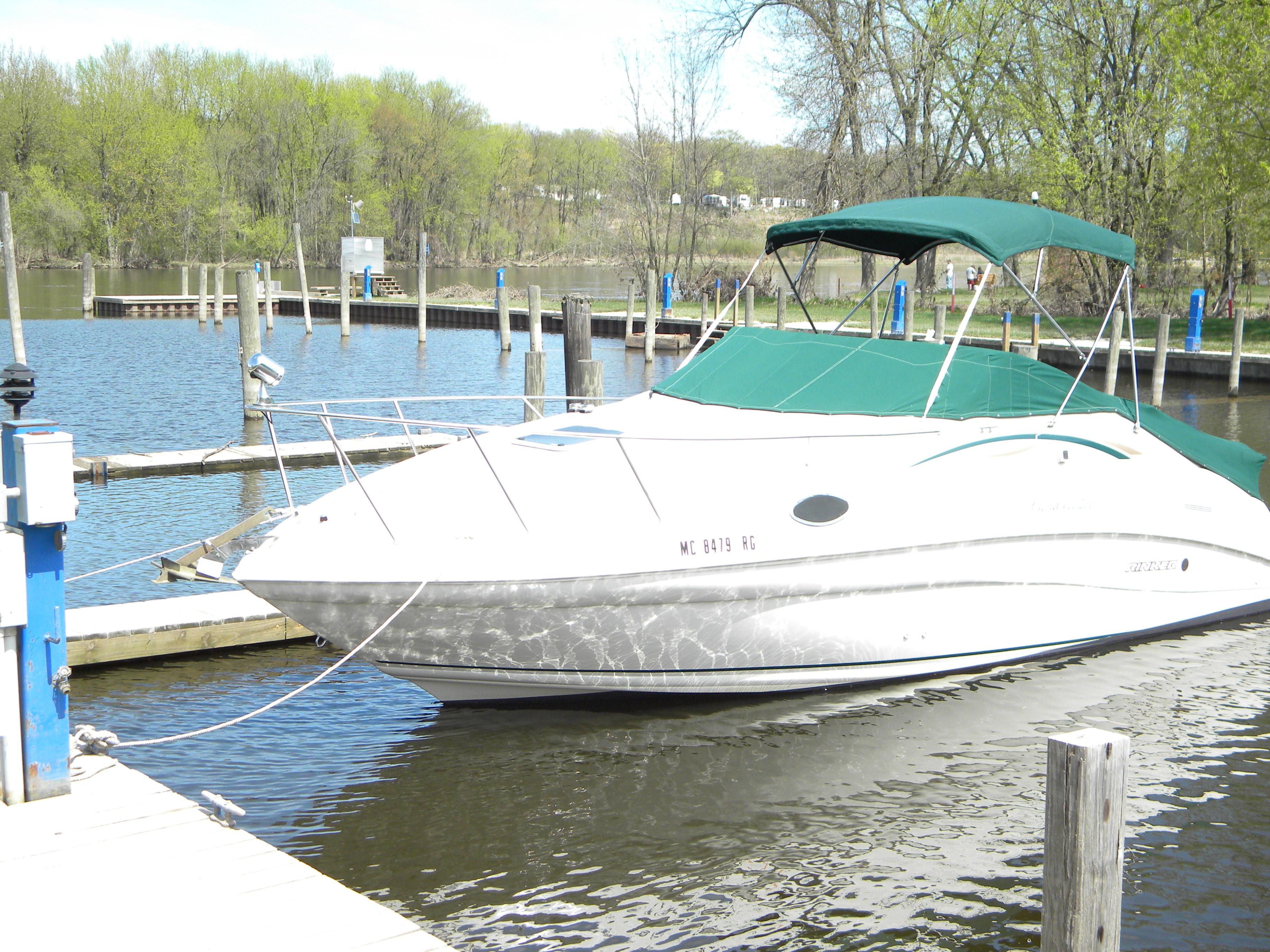 Used 1997 Rinker Fiesta Vee, 49417 Grand Haven - Boat Trader