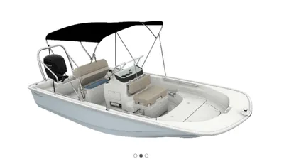 2025 Boston Whaler 170 Montauk