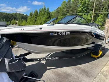 2022 Tahoe 200 S Ski and Fish