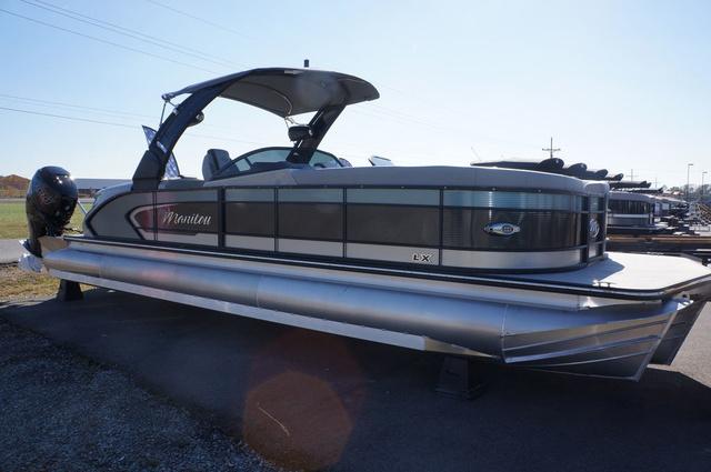 New 2024 Manitou LX 27 Rear Facing X-Treme Windshield (RFXW) Dual E, 42025  Paducah - Boat Trader