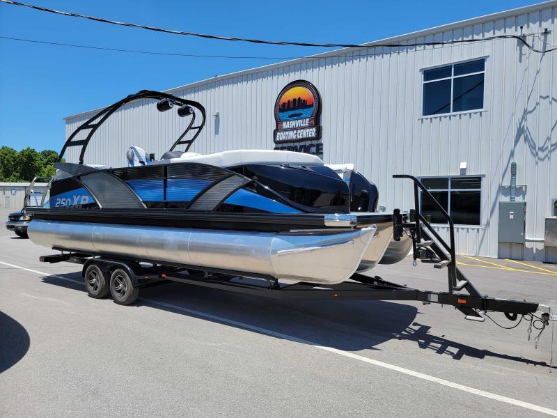 New 2022 Godfrey 250 Xp 37076 Nashville Boat Trader