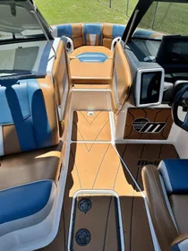 2021-MALIBU-WAKESETTER-23-LSV