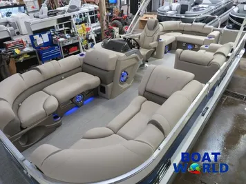 2024 Tahoe Cascade 2385 Elite Cruise Pontoon & Honda 4-Stroke