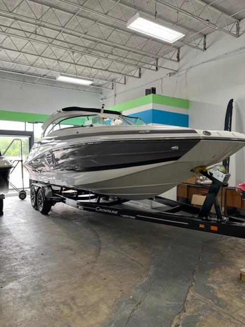 New 2024 Crownline E275, 14617 Rochester - Boat Trader