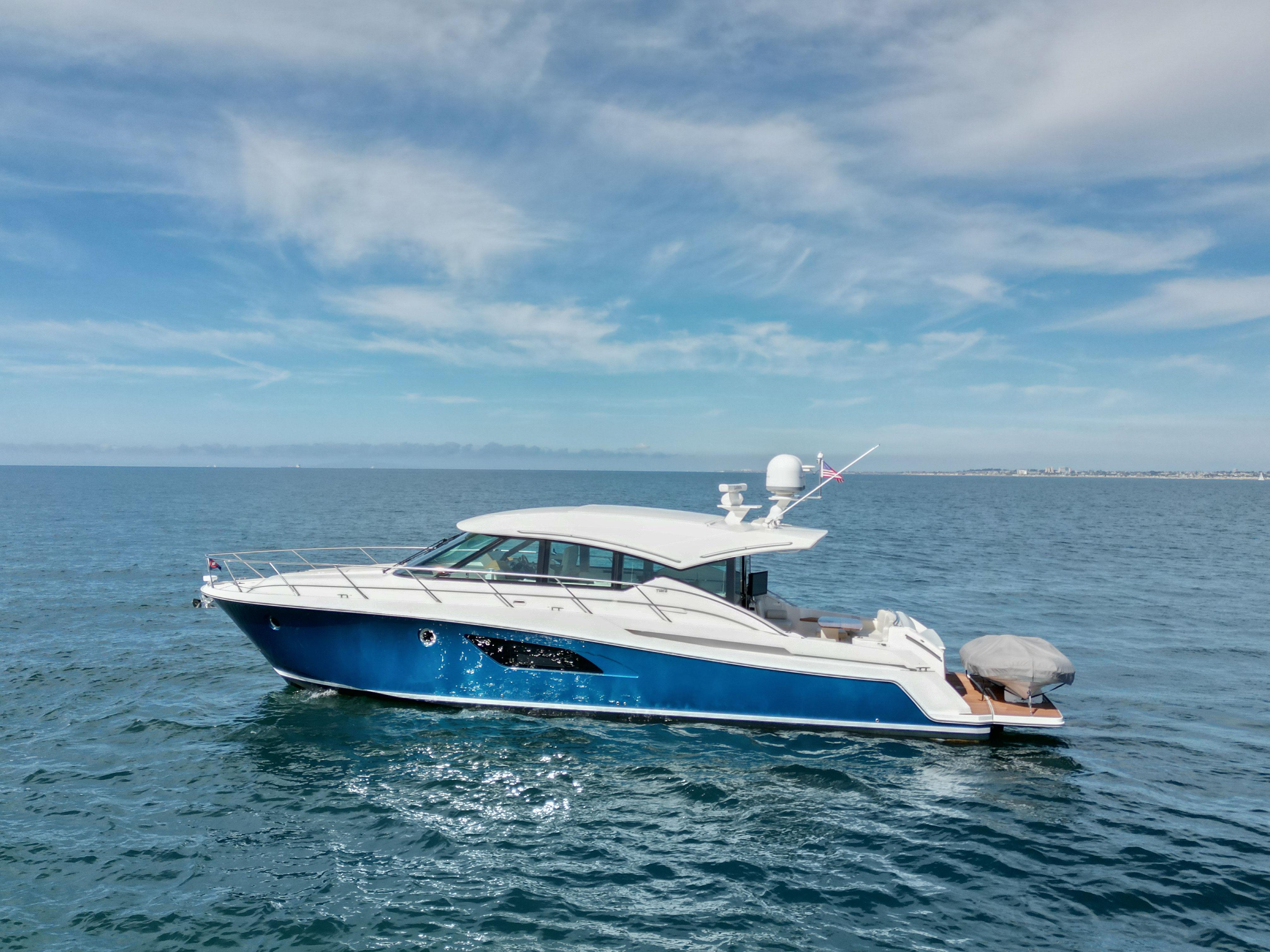 2022 Tiara Yachts 53 Coupe