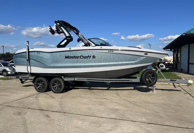 2023 MasterCraft X24