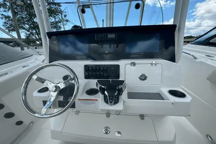 2024 Sailfish 242 CC