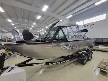 2024 Crestliner 2050 Commander