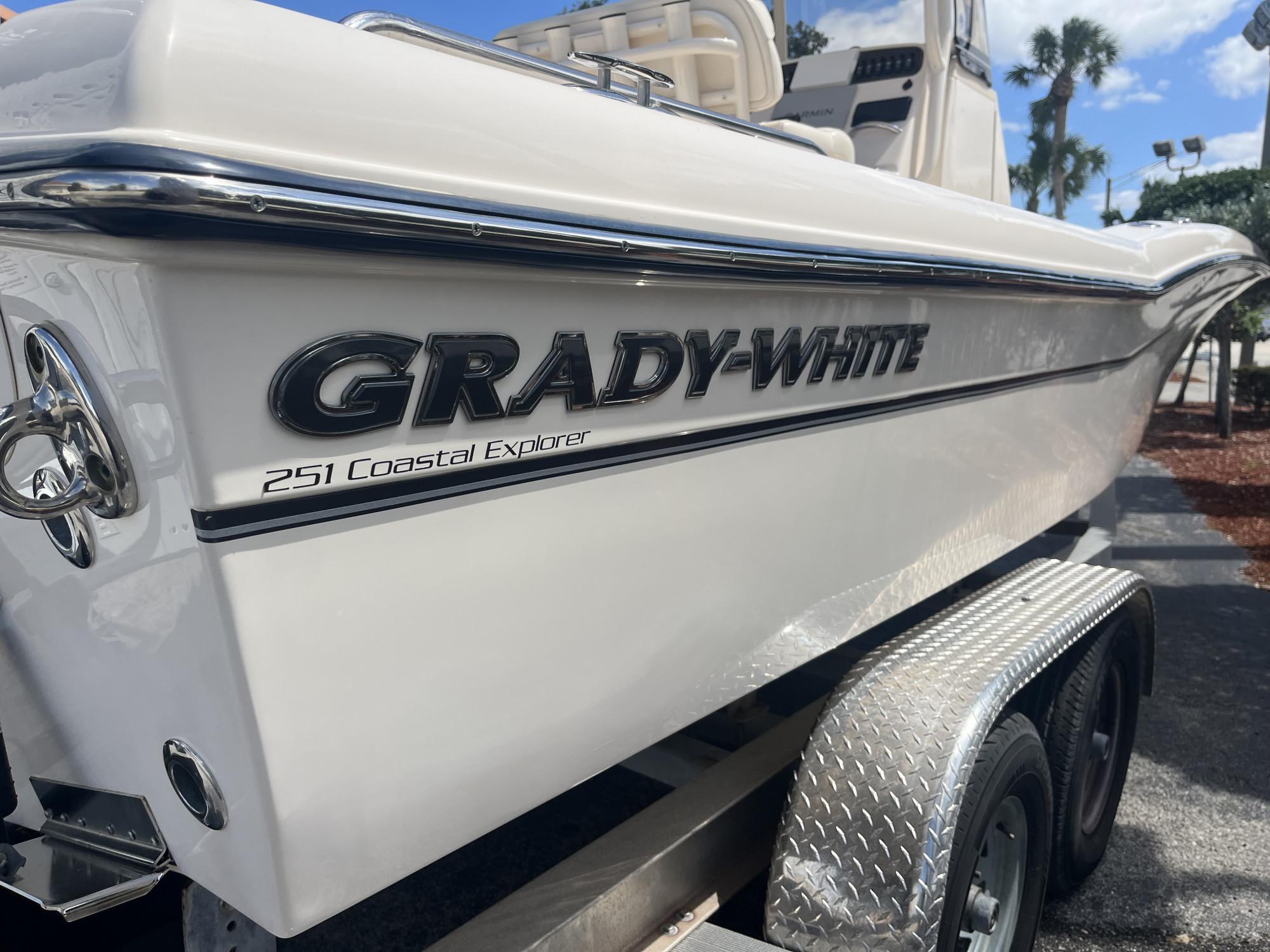 2022 Grady-White 251 Coastal Explorer