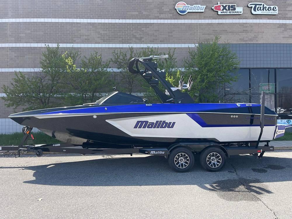 2022 Malibu 24 MXZ for sale in Waterford, MI