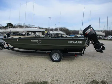 2014 SeaArk VCAT 200