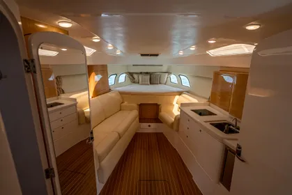 2016 Intrepid 430 Sport Yacht