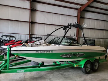 2004 Malibu WAKE SETTER