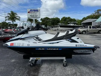 2018 Yamaha WaveRunner FX Cruiser HO