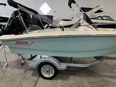 2023 Boston Whaler 130 Super Sport