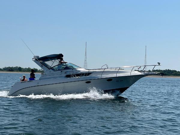 Explore Cruisers Yachts 3370 boats for sale - Boat Trader