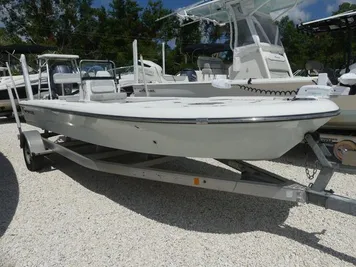 2016 Spyder Boats FX19-Vapor