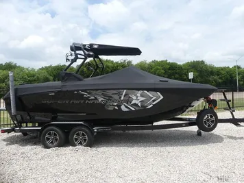 2015 Nautique G21