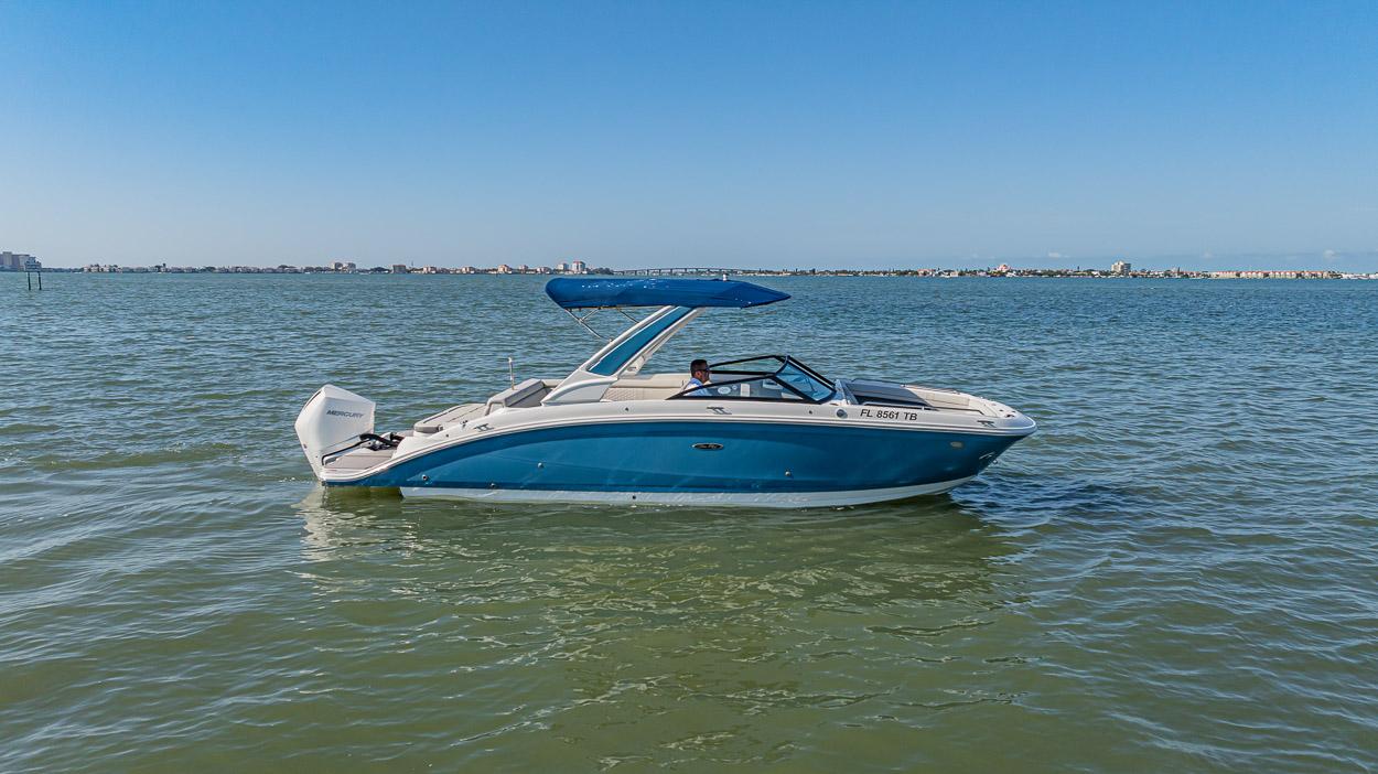 2022 Sea Ray 270 SDX-OB