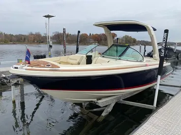 2023 Chris-Craft Launch 25 GT