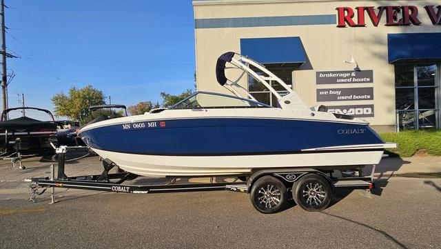 Used 2022 Cobalt R4, 55066 Red Wing - Boat Trader