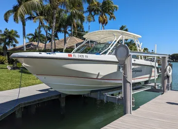 2016 Boston Whaler 270 Vantage