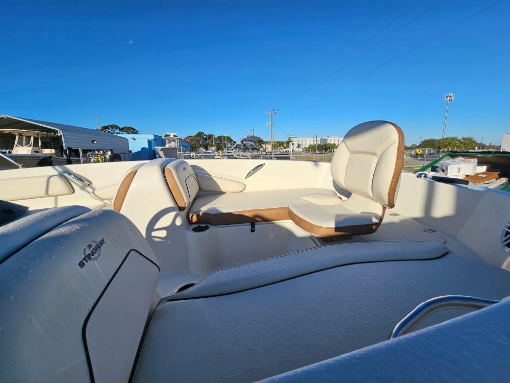 New 2023 Stingray 173CC, 34238 Sarasota - Boat Trader