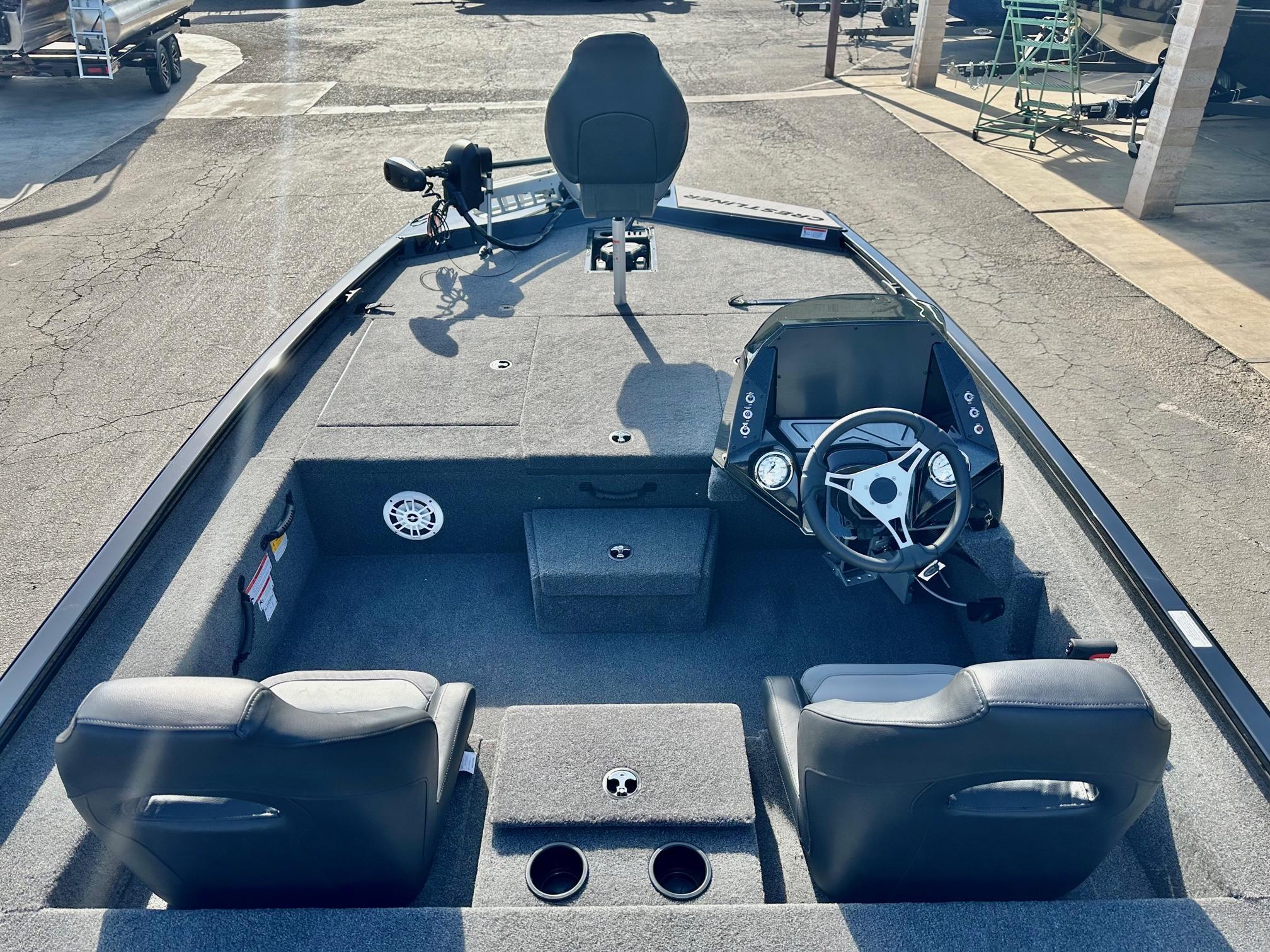 New 2023 Crestliner MX 19 w/ 200HP Pro XS, 93638 Madera - Boat Trader