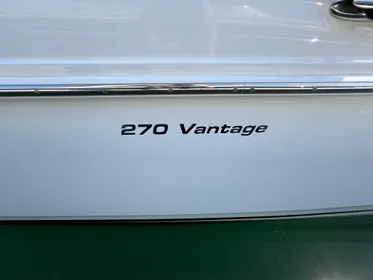 2016 Boston Whaler 270 Vantage