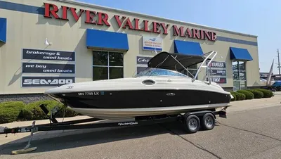 2008 Sea Ray 240 Sundeck