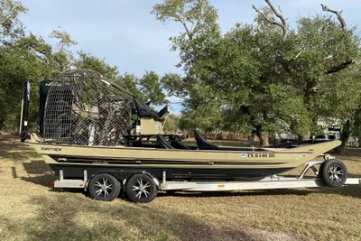 2017 Panther Airboat saltwaterseries