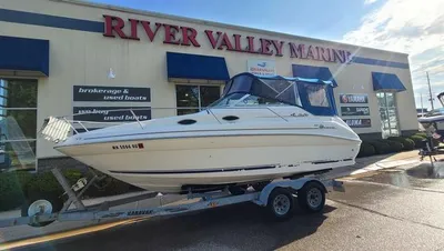 1996 Sea Ray 240 Sundancer