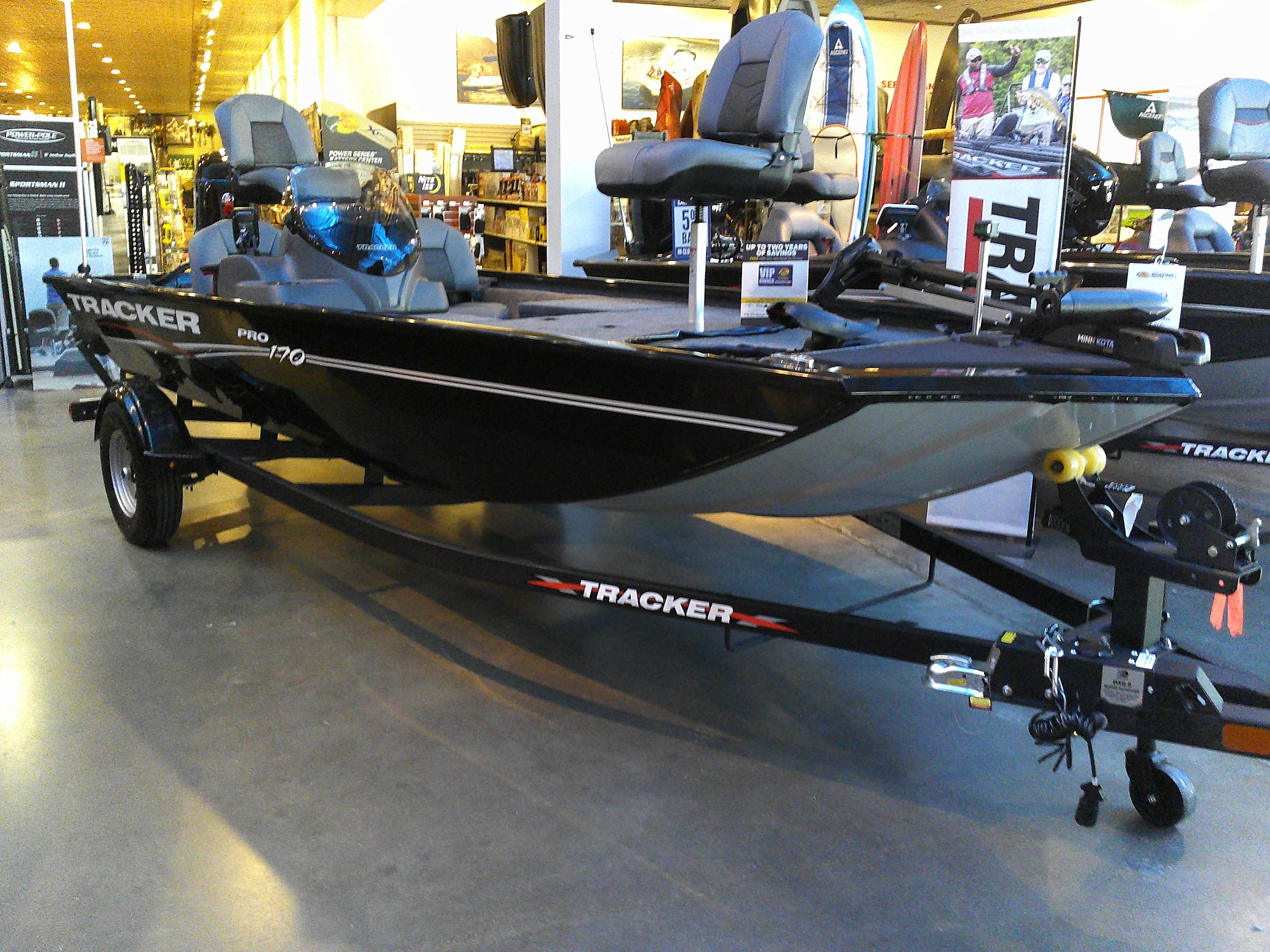 New 2024 Tracker Pro Guide V-16 WT, 60440 Bolingbrook - Boat Trader