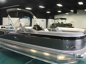 2023 Tahoe Cascade QL