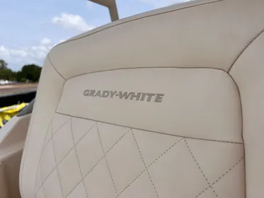 2017 Grady-White Freedom 235