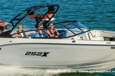 2023 Yamaha Boats XE 252